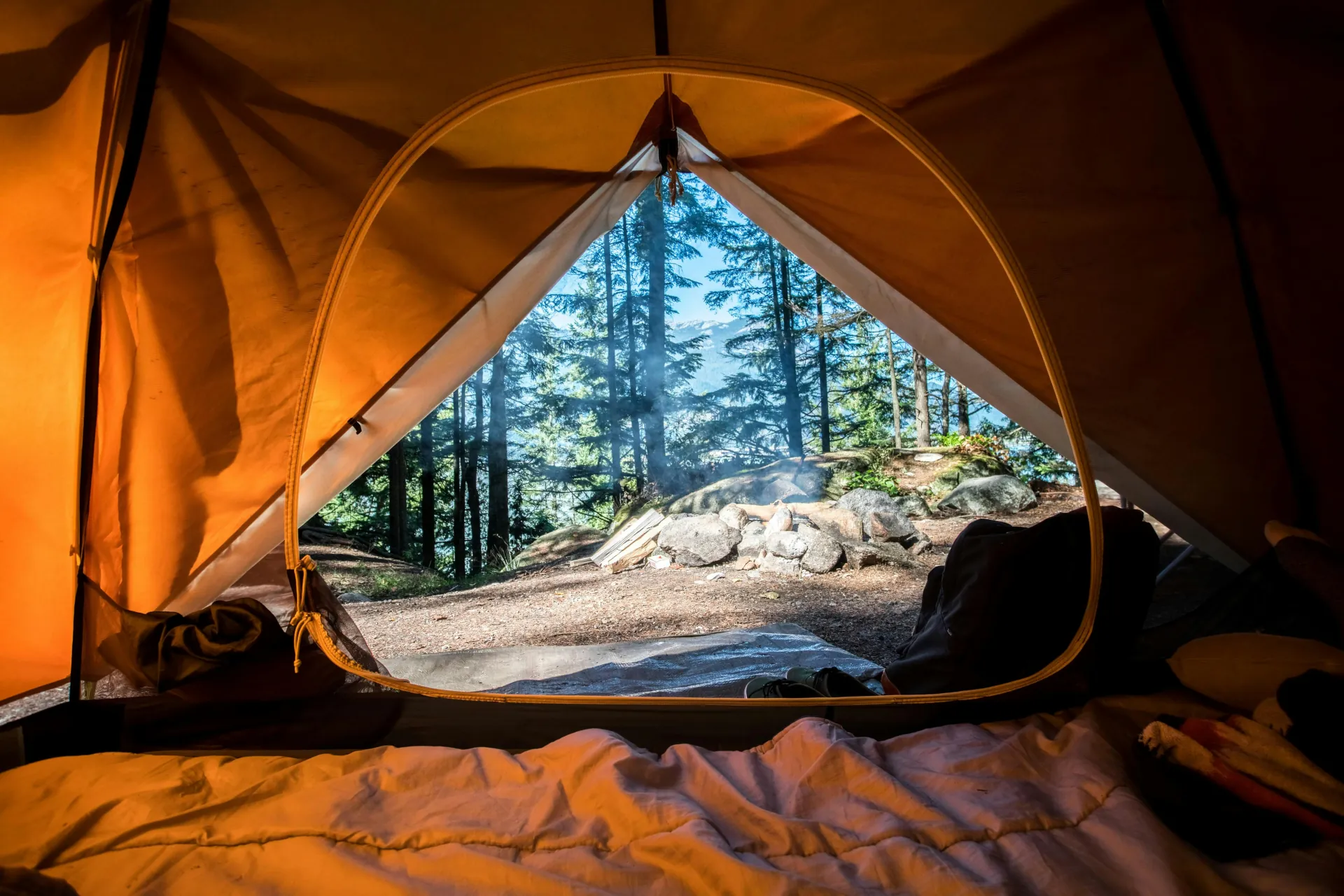 E-commerce outdoor gear case study showing incremental revenue from AI search traffic and successful placement in AI Overviews